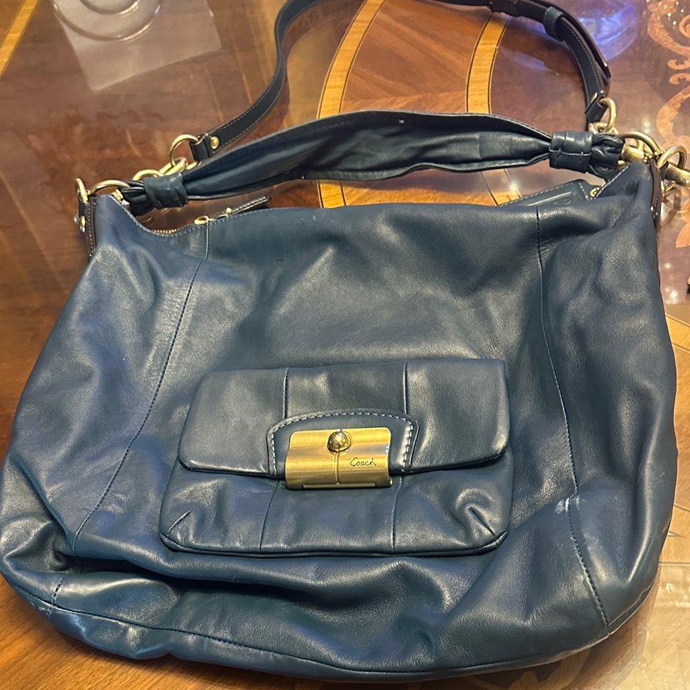 Coach Navy Leather Shoulder Bag with Gold Turnlock